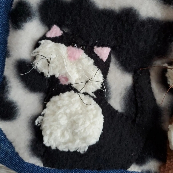 Handmade Denim Tote Bag With Red Flannel Lining And Three Applique' Cats - Picture 7 of 9